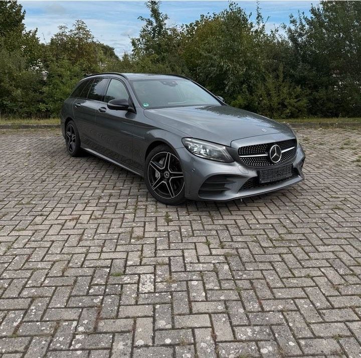 Image of Mercedes-Benz C 300