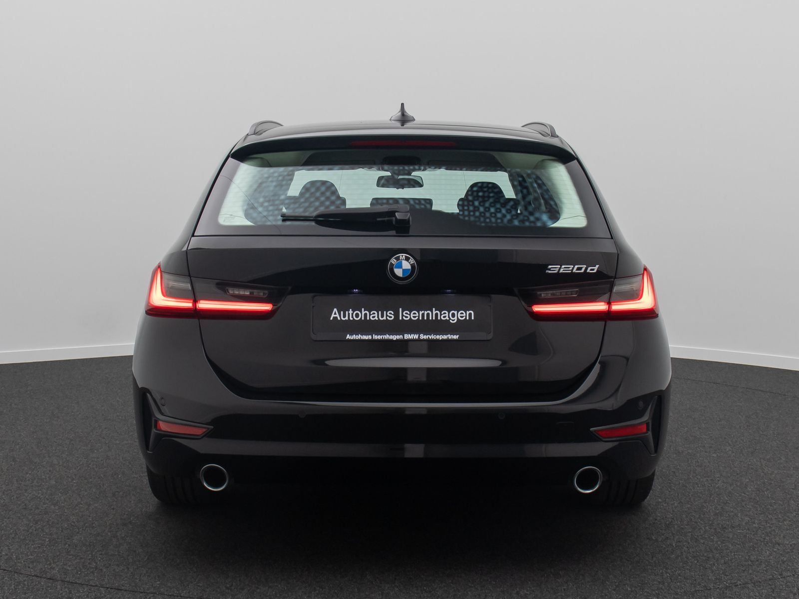 Fahrzeugabbildung BMW 320d DAB CockPitPro PDC DrivingAssist Alarm LED
