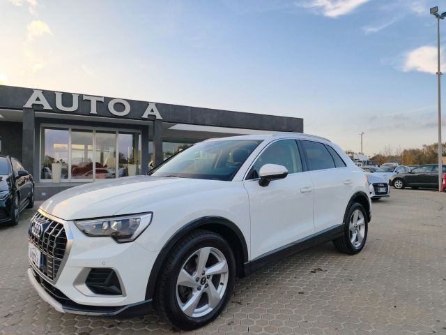 AUDI AUDI Q3 35 TDI S-TRONIC BUSINESS ADVANCED