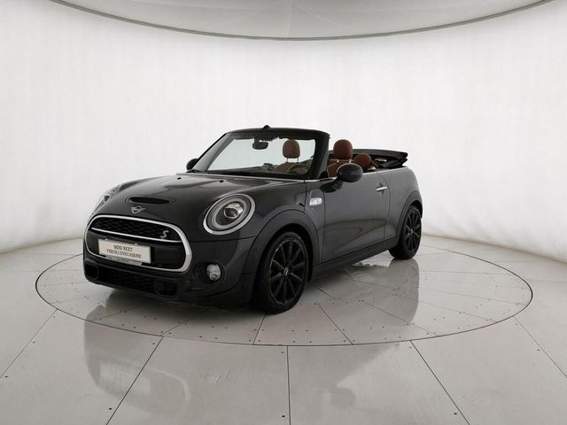 MINI Mini Cooper SD Cabrio 2.0 Cooper SD Auto