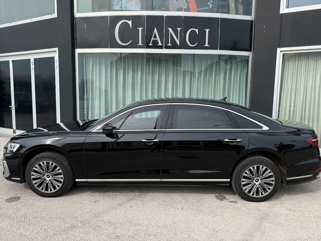Image of Audi A8