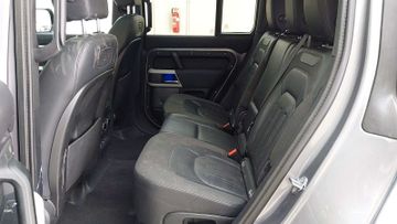 Land-Rover Defender - 6