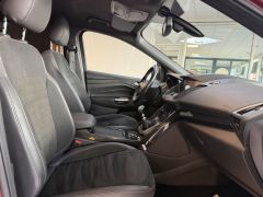 FORD Kuga ST-Line Navi SHZ AHK PDC KeyFree Ruby Rot
