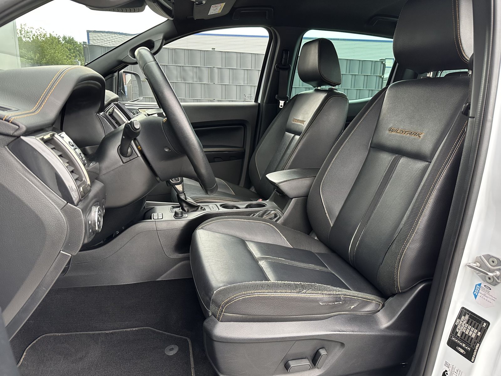 Fahrzeugabbildung Ford Ranger 2.0 EB Aut. Wildtrak DoKa 4x4 NAV+LED+AHK