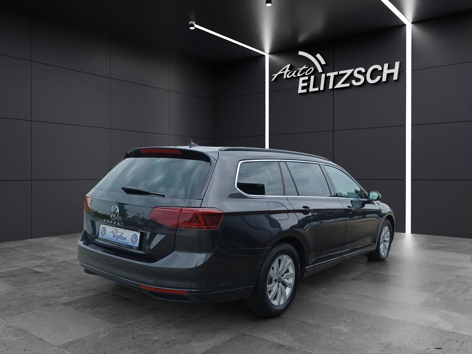 Fahrzeugabbildung Volkswagen Passat Variant TDI Business Matrix Navi ACC RFK