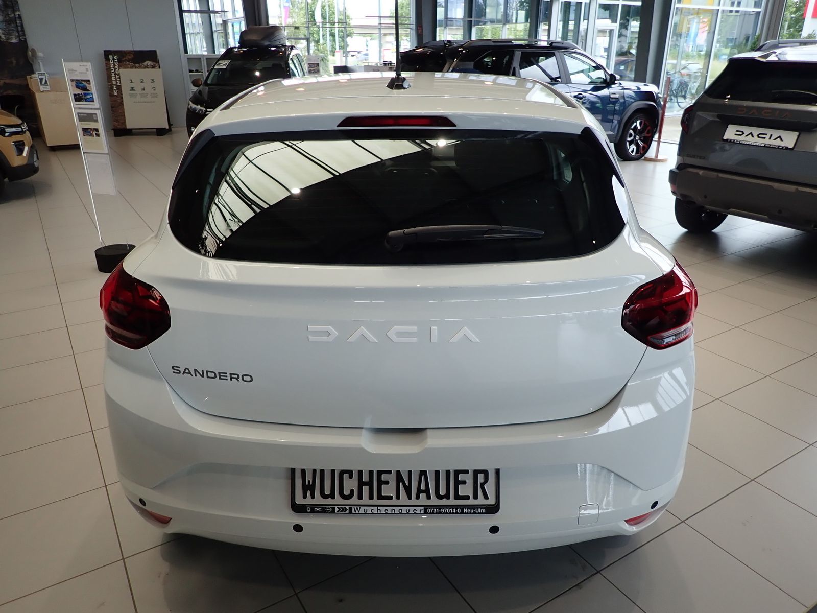 Fahrzeugabbildung Dacia Sandero Essential SCe 65/EPH/FH/KLIMA