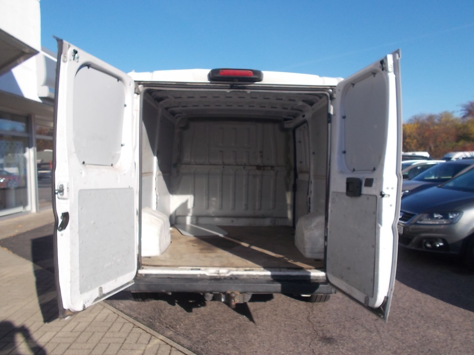 Fahrzeugabbildung Fiat Ducato KaWa L1H1 2.3 Mjet 140 PS + AHK + KLIMA