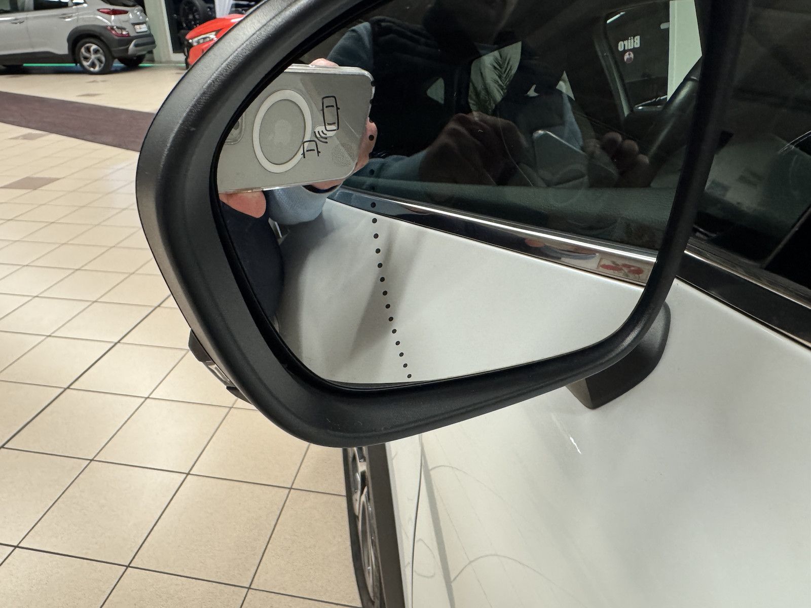 Fahrzeugabbildung Renault Captur Edition One/LED/BOSE/Leder/DAB/Navi/ACC
