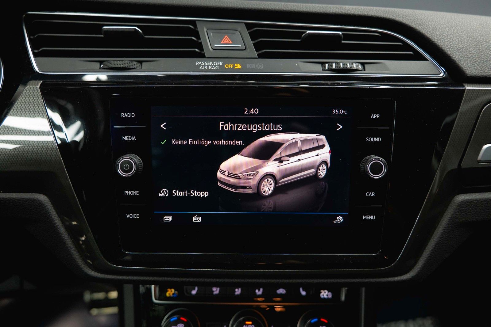 Fahrzeugabbildung Volkswagen Touran 1.6 Comfortline IQ.Drive | 7 Sitze | ACC