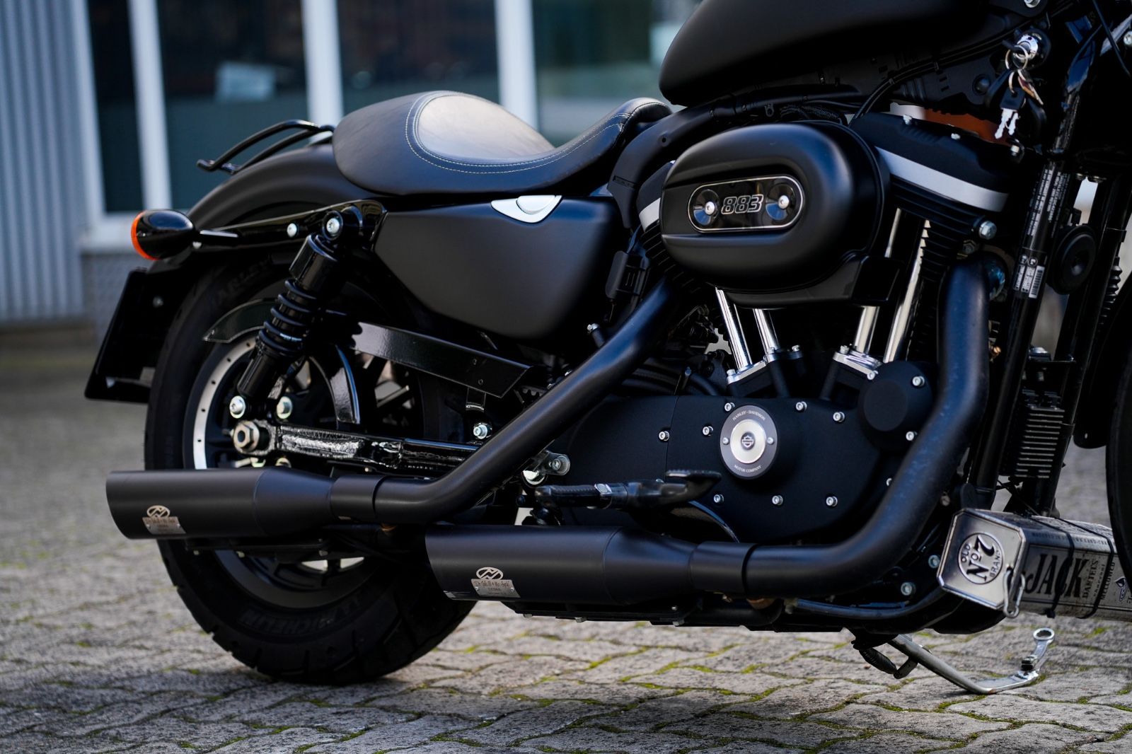 Fahrzeugabbildung Harley-Davidson XL883N Sportster Iron 883 - Jekill - 1. Hand