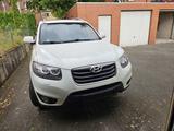 Hyundai Hundai Santa Fe 2,2 CRDI - Hyundai SANTA FE aus 2011 mit Diesel-Antrieb