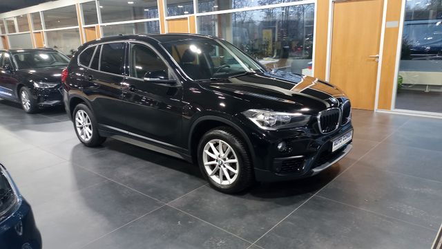 BMW X1 sDrive 20 i Advantage