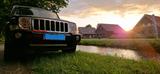 Jeep Commander 3L V6 Außen schwarz / innen schwarz  - scheckheftgepflegte Jeep Commander