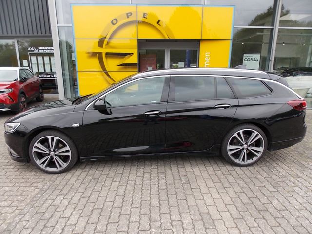 Opel Insignia B Sports Tourer 2.0 Ultimate 4x4