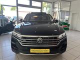 Volkswagen Touareg 4.0 V8 Elegance 4Motion R line - Volkswagen Touareg: Elegance