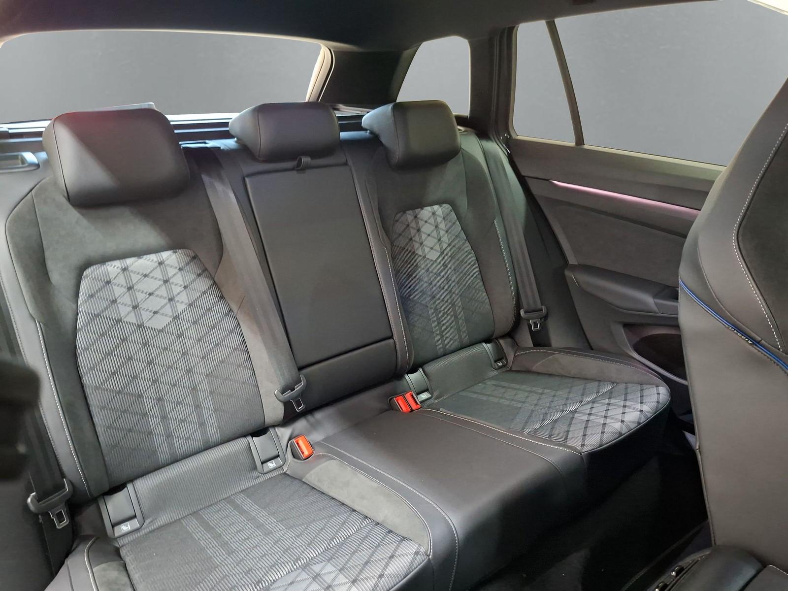 Volkswagen Golf VIII Variant 1.5 TSI R-Line ACC Rf.kamera, миниатюра 12