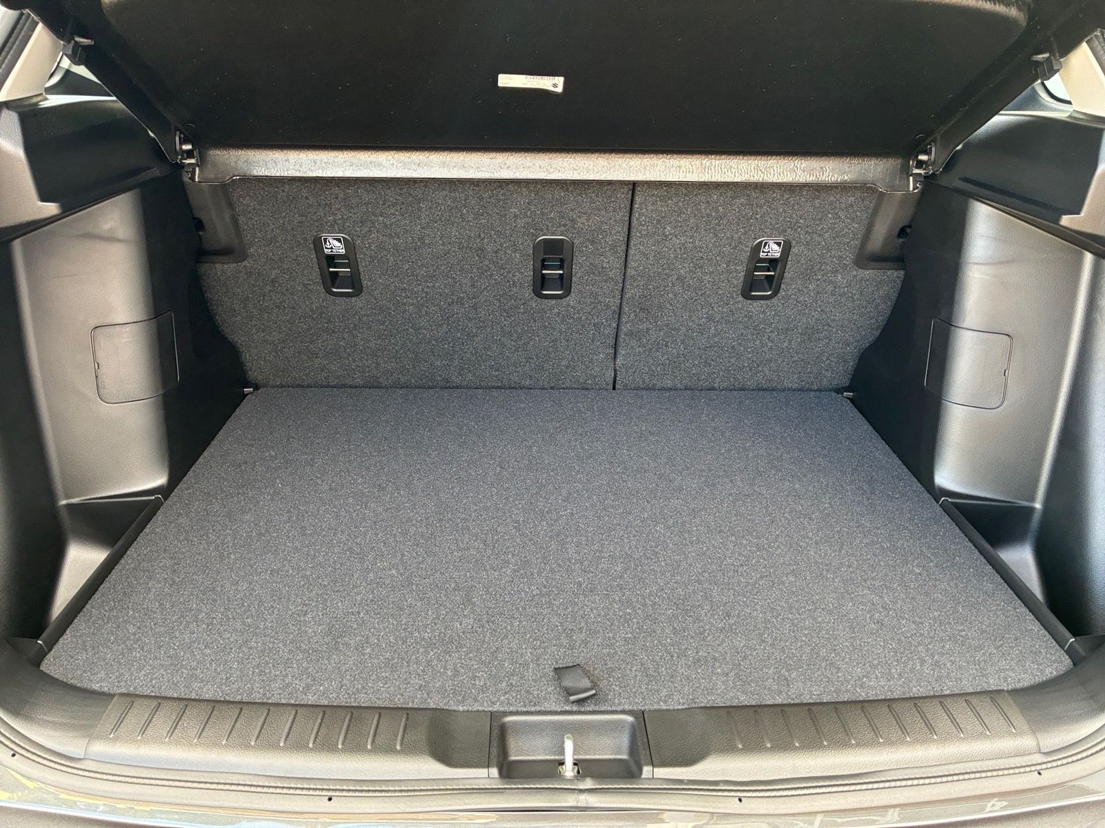 Fahrzeugabbildung Suzuki Vitara 1.4 4x2 Comfort+ Kamera,LED,Navi,PDC,Pano
