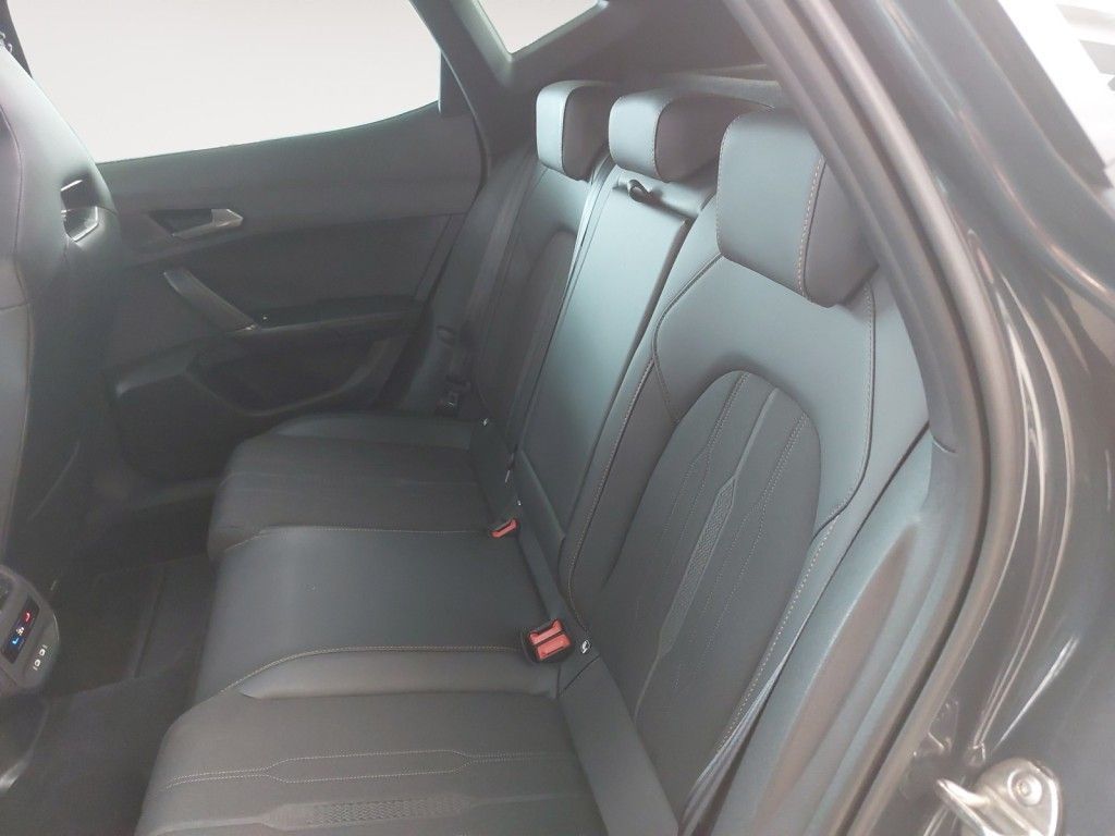 Fahrzeugabbildung CUPRA Formentor VZ 1.4 e-Hybrid DSG Panoramadach