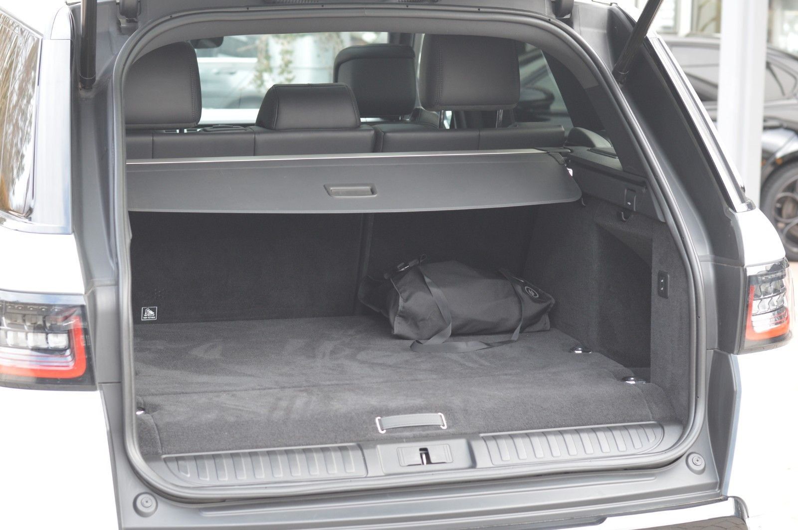 Land Rover Range Rover Sport P400e HSE DYNAMIC/PANO/360° KA foto 8