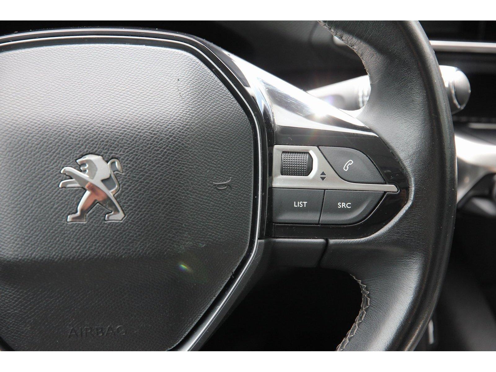 Peugeot 3008 Allure PT 130 Pano Carplay Navi Klima SHZ