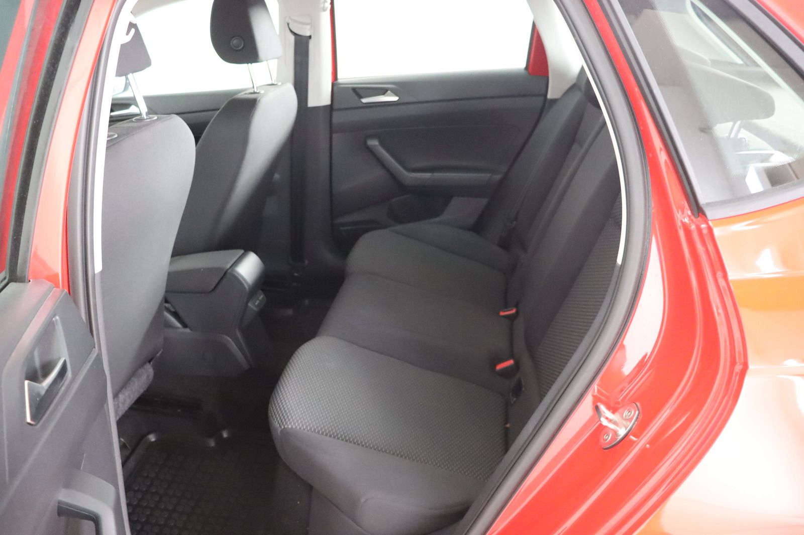 Fahrzeugabbildung Volkswagen Polo VI 1.0 Trendline * Klima * PDC *