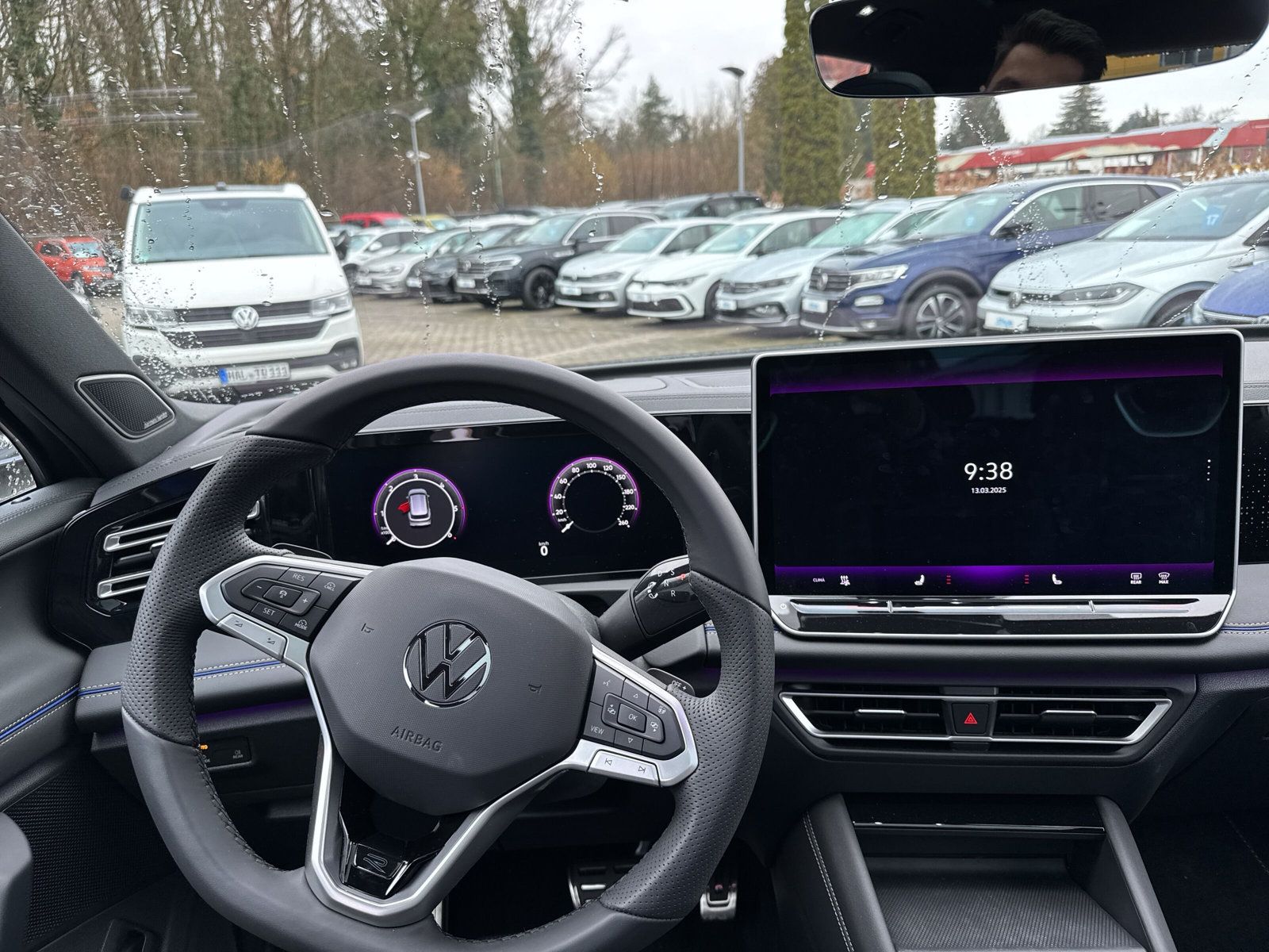 Tiguan R-Line AHK " Harman Kardon"PANO 4M R-Line