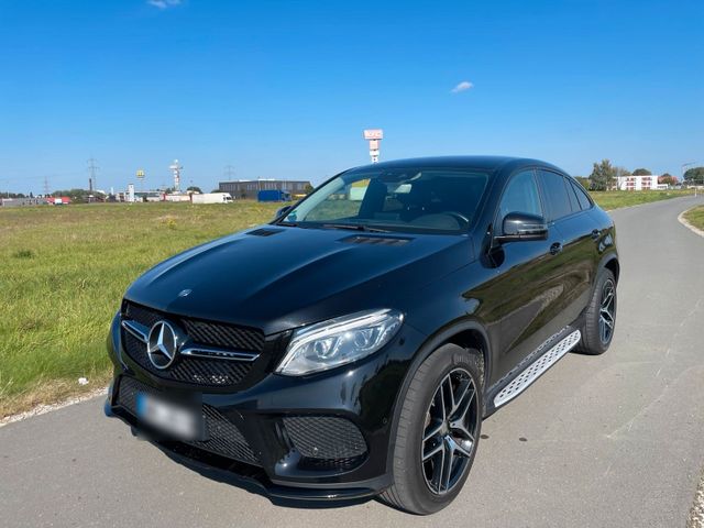 Mercedes-Benz GLE 350 d Coupé AMG Service-MB /TÜV/ 8-FACH !