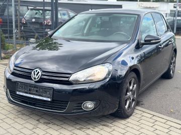 Volkswagen Golf - 2