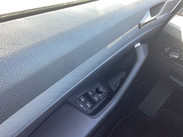 Passat Variant 2.0TDI DSG Business AHK
