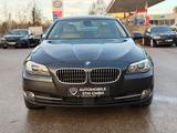 BMW 530d Lim. Aut. BI-XENON HUD SPUR TOT AHK DAB KEY - BMW 530 aus 2011: 530d