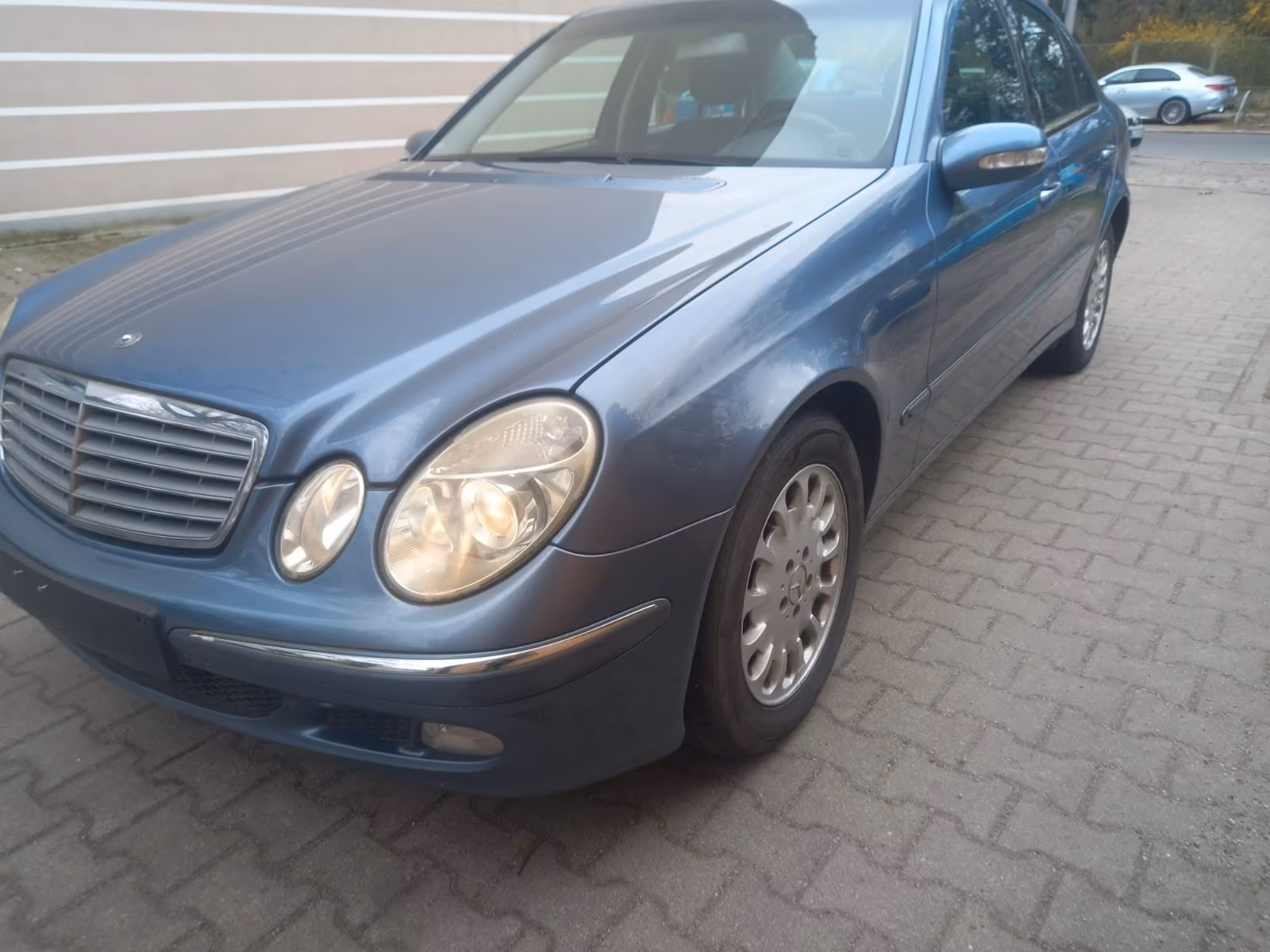 Mercedes-Benz E 270 CDI ELEGANCE