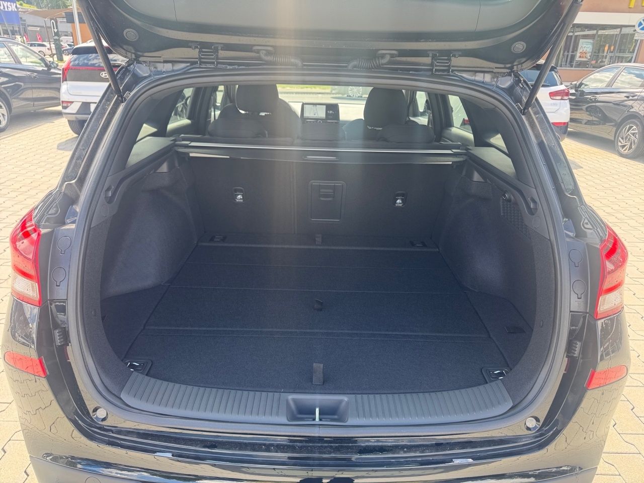 Fahrzeugabbildung Hyundai i30 N Line Kombi *NAVI*LED*KAMERA*LHZ*SHZ