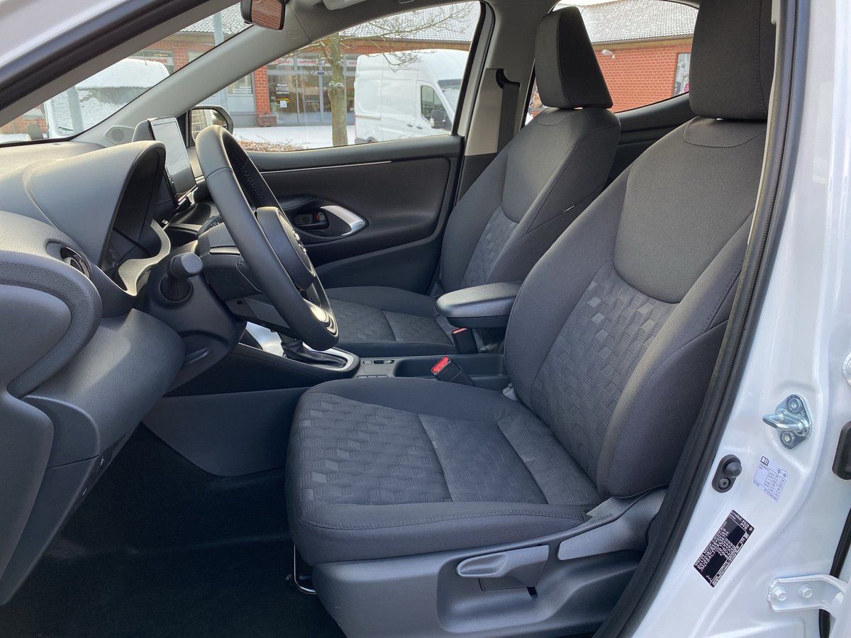 Mazda 2 Hybrid - Bild 9