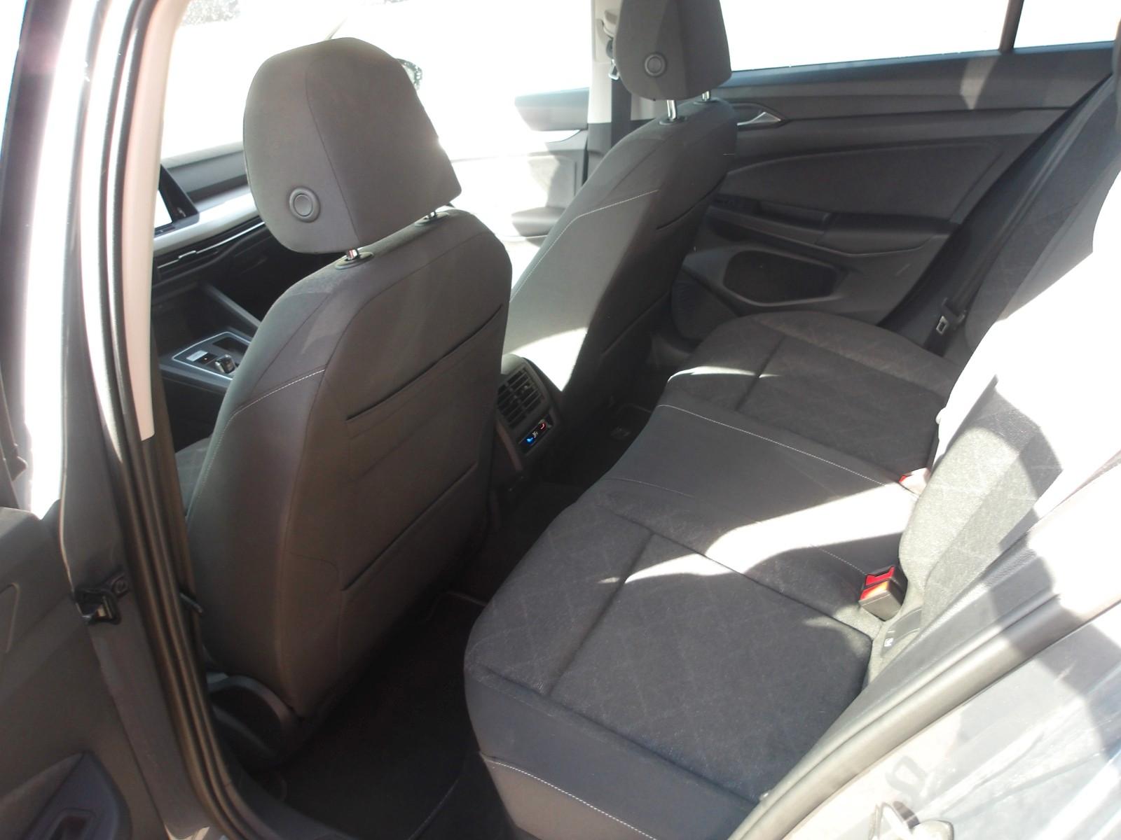 Volkswagen Golf VIII Lim. Life DSG *LED*NAVI*RFK*EXP. 13990, миниатюра 10
