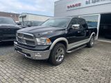 Dodge RAM Laramie Crew Cab 5.7l Hemi V8 4x4 - Dodge RAM: Schwarz