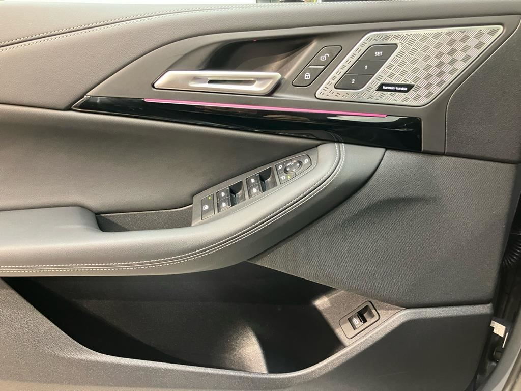 BMW 218 Active Tourer - Bild 21