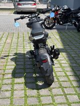 Husqvarna Svartpilen 125 2021 Top Gepflegt - HUSQVARNA BENZIN 125