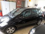 Mercedes-Benz A 160 Avantgard Klima Scheckheft gepflegt SHG - gebrauchte Mercedes-Benz A-Klasse aus dem Jahr 2011