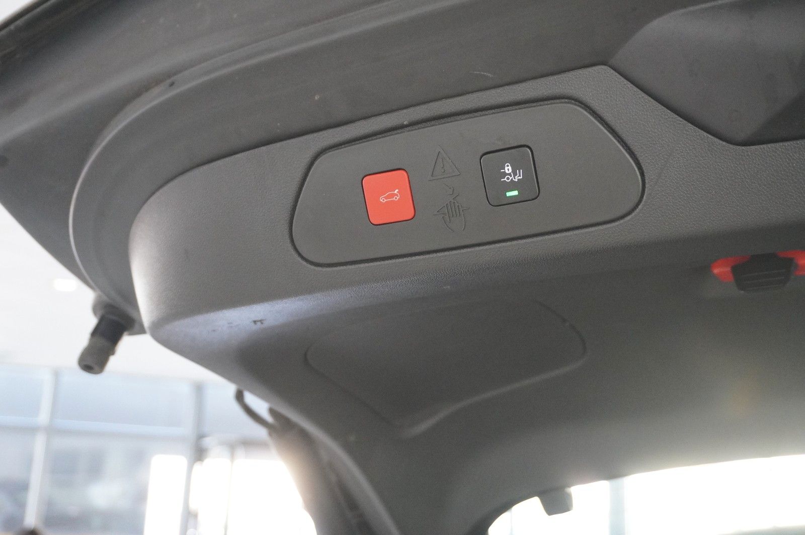 Fahrzeugabbildung Opel Grandland 1.5D ELEGANCE NAVI/LED/KAMERA/SPORT/SH