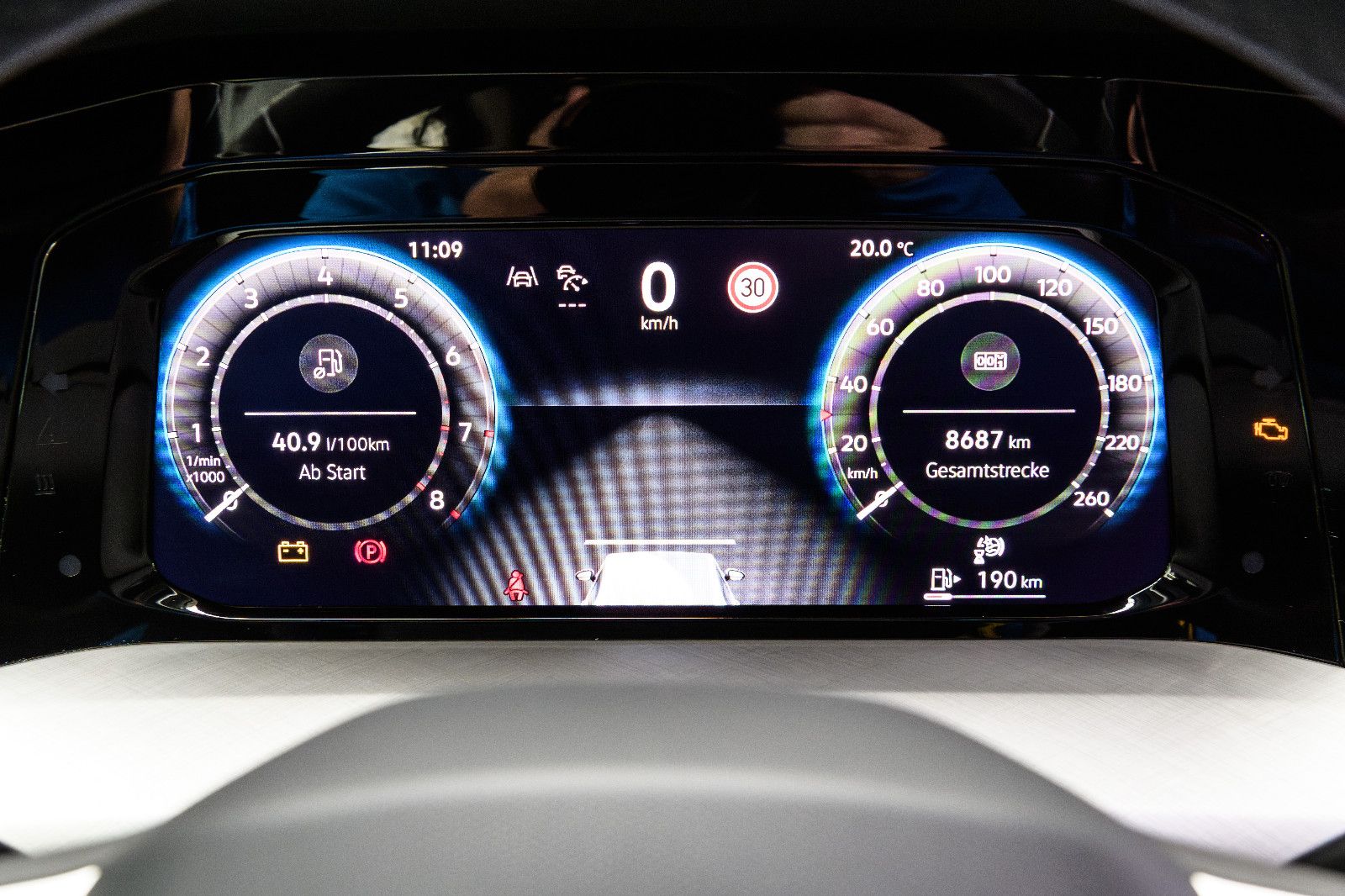 Fahrzeugabbildung Volkswagen Golf VIII. 1.5 TSI 110 kW *+LED+SHZ+ACC+RFK+LHZ