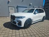 BMW X7 xDrive 40 d M Sport Vollaustg 23 Zoll 6 Sitze - BMW X7: Automatik