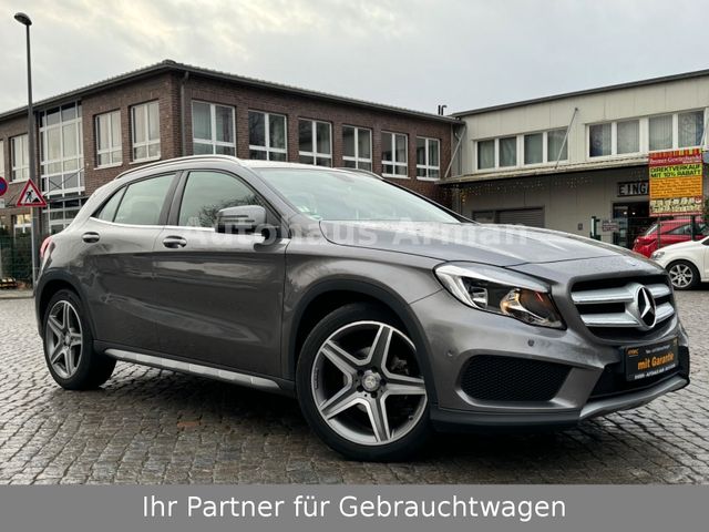 Mercedes-Benz GLA 180d * Automatik AMG 1. Hand * 30 TKM *