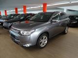 Mitsubishi Outlander 2.2 DI-D Intense 4x4 7 post - Mitsubishi Outlander: Intense