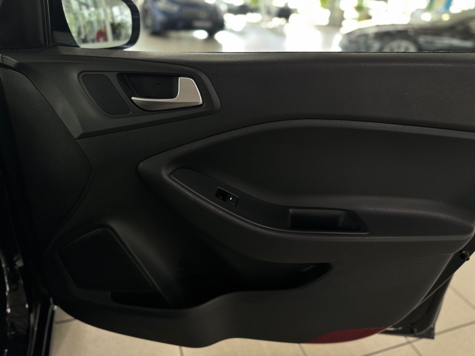 Fahrzeugabbildung Hyundai i20 Automatik PDC Tempomat Klima Bluetooth