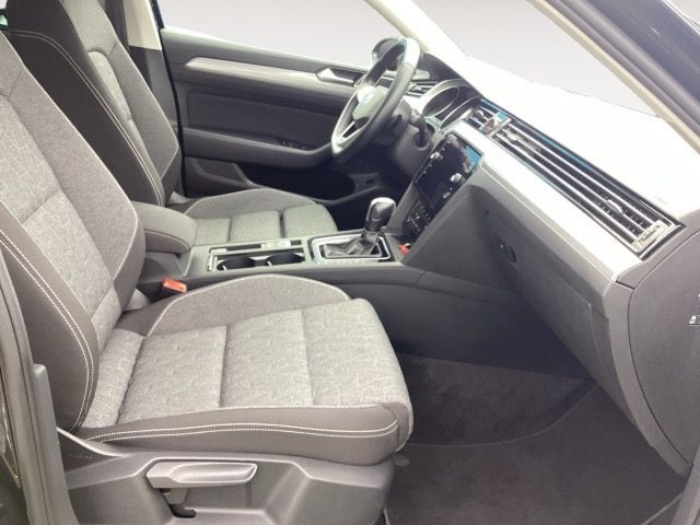 Volkswagen Passat Variant - Bild 15