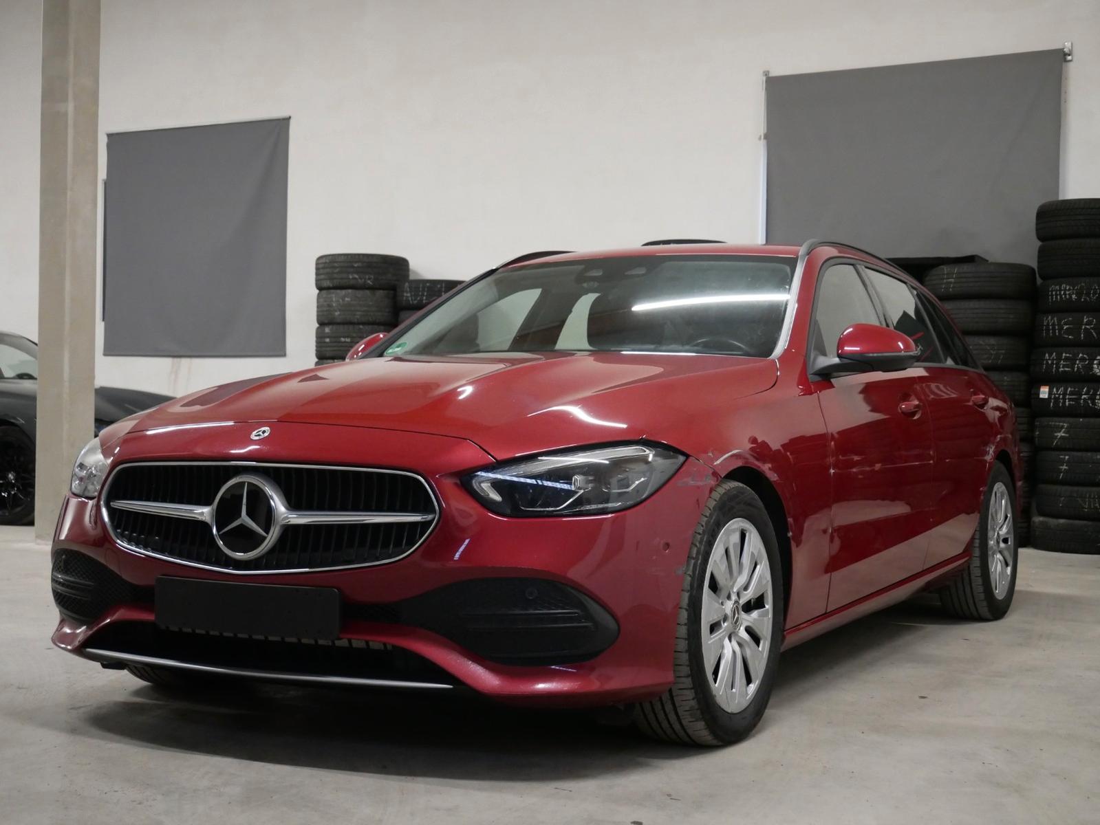 Mercedes-Benz C 200 T d LED R-KAM NAVI TOTW SPUR EKLAPPE CPLAY