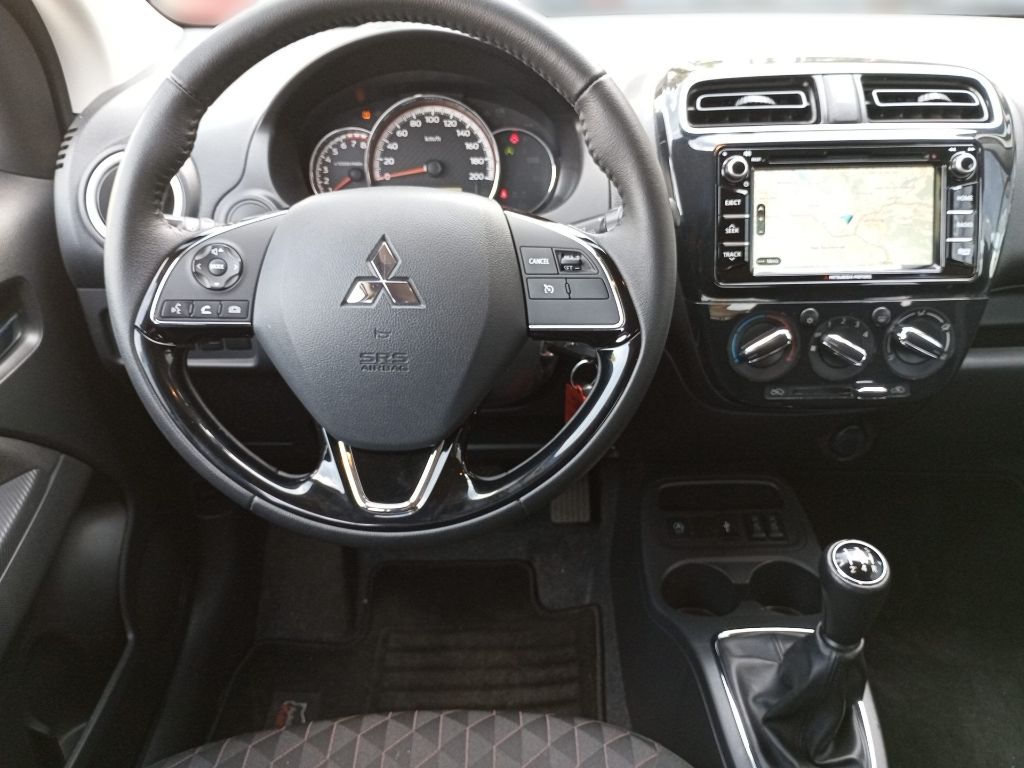 Fahrzeugabbildung Mitsubishi Space Star Intro Edition+1.2 5-Gang