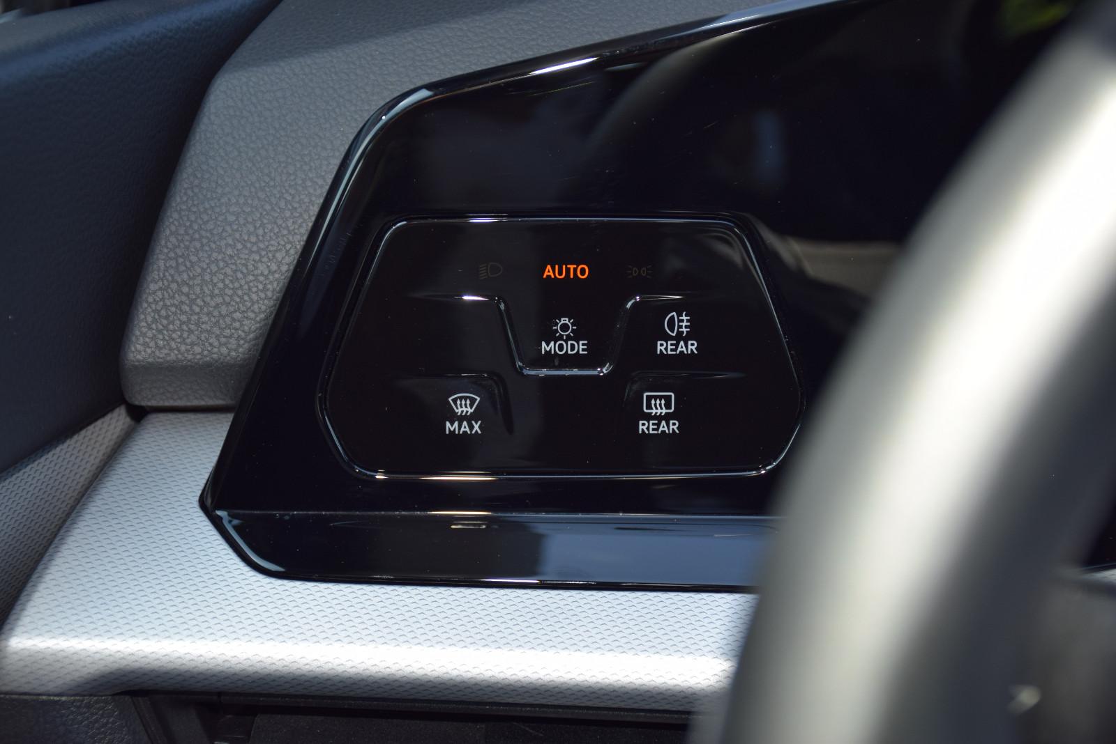 Volkswagen Golf VIII LED AppConnect SHZ DAB+, миниатюра 26