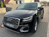 Audi Q2 40 TFSI Quattro - Audi A4 SUV