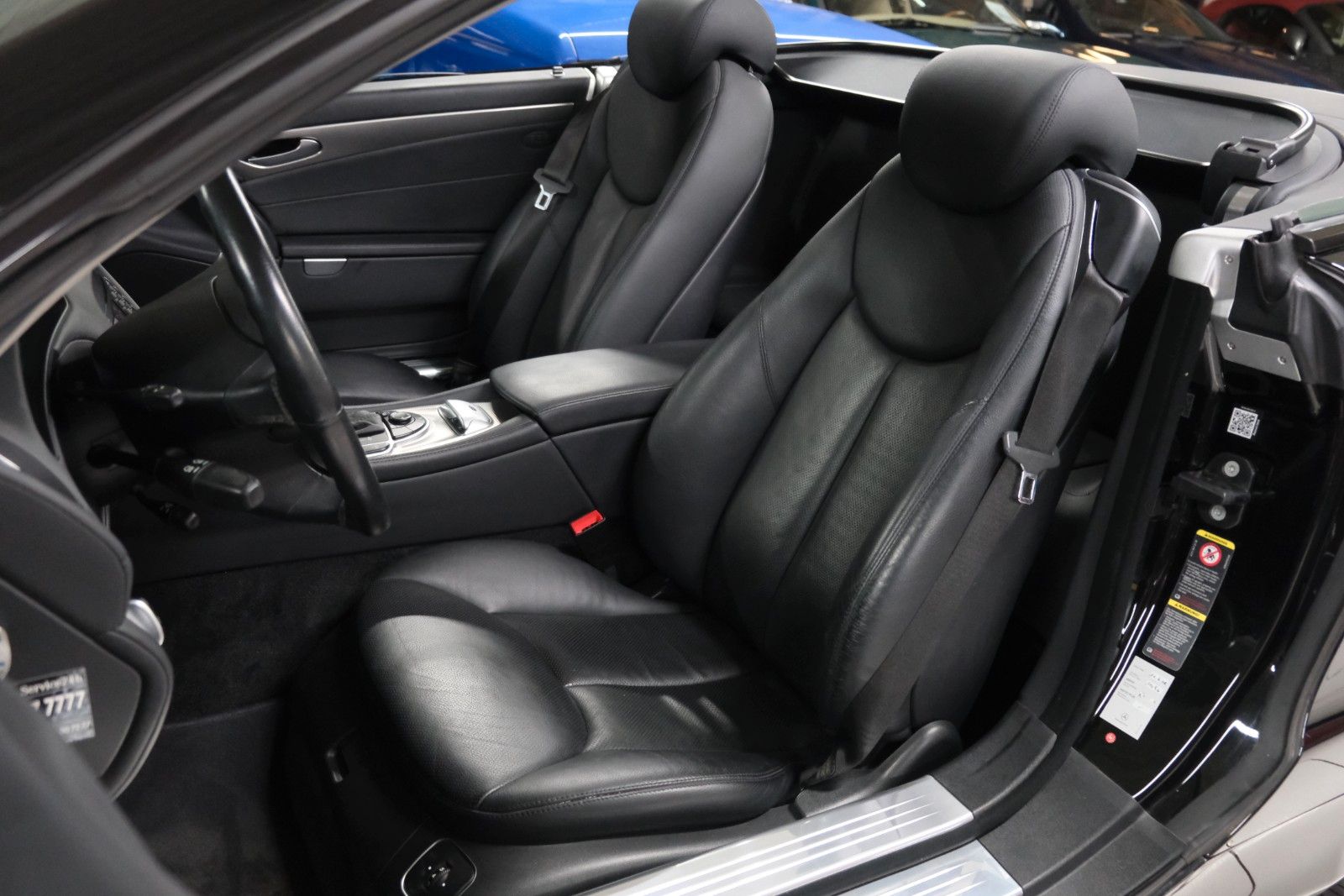 Fahrzeugabbildung Mercedes-Benz SL 350/Deutsch/Erstlack/MB-Historie/Top